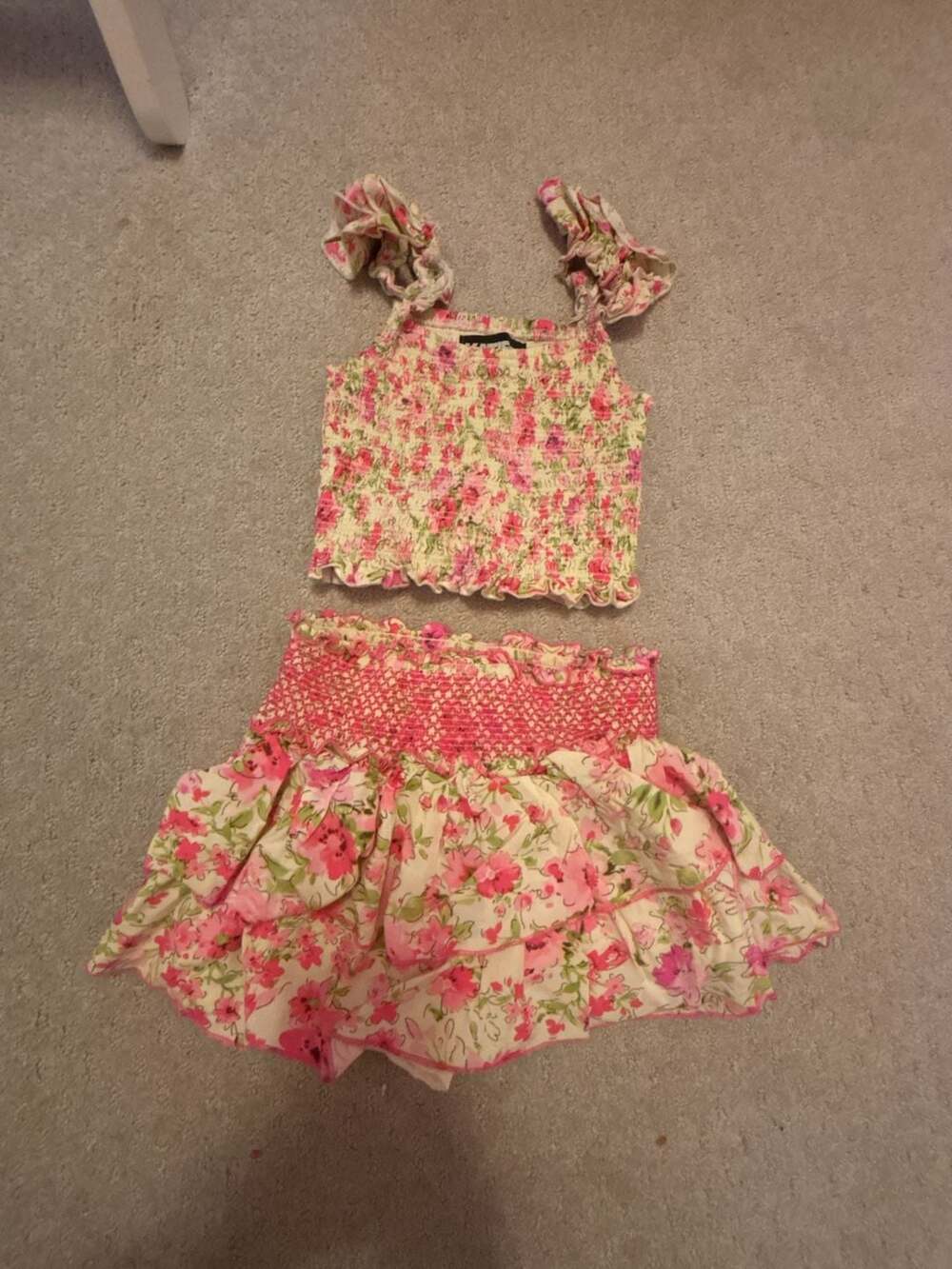 KatieJ NYC Tween kids Alma & Melody Floral Smocked Top and Ruffle Skort Set ****
